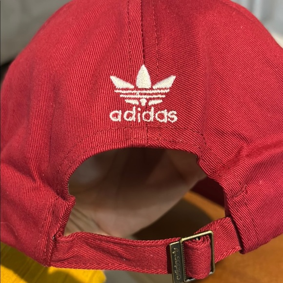 Adidas Red Women's Hat - Picture 6 of 7